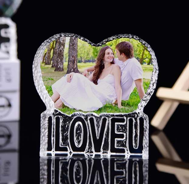 Crystal with Word-ILOVEU